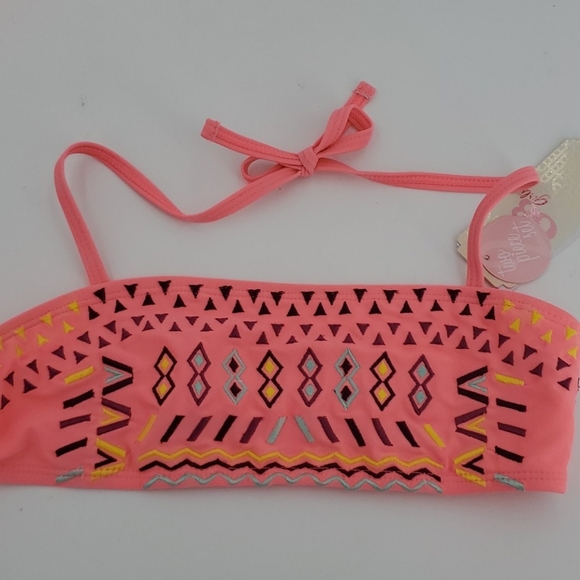 🆕️  Gianni Bini Girls Embroidered Bandeau Bikini - Picture 2 of 8